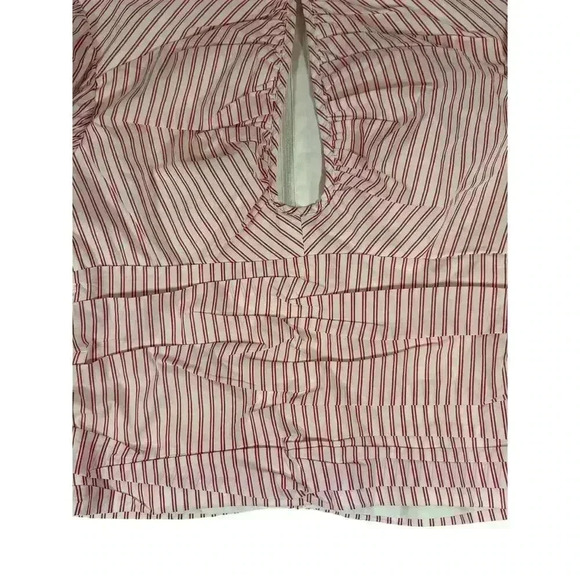 NWOT C/MEO Collective Urban Outfitters Close Enough puff sleeve red Large top - Picture 6 of 9